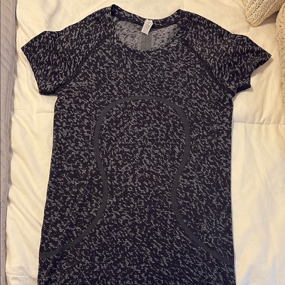Lululemon Swiftly Tech Shirt